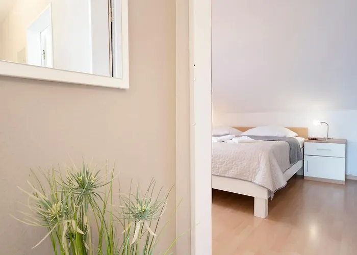 Appartement Sonnenwinkel 9 *